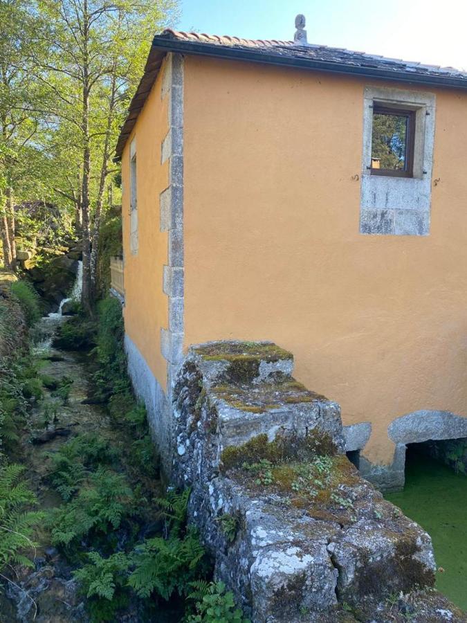 El Viejo Molino Villa ลูโก ภายนอก รูปภาพ